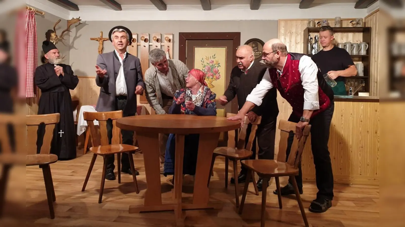 Kleines Münchner Theater präsentiert das lustigen Theaterstück „Die Lügenglocke“. (Foto: VA)