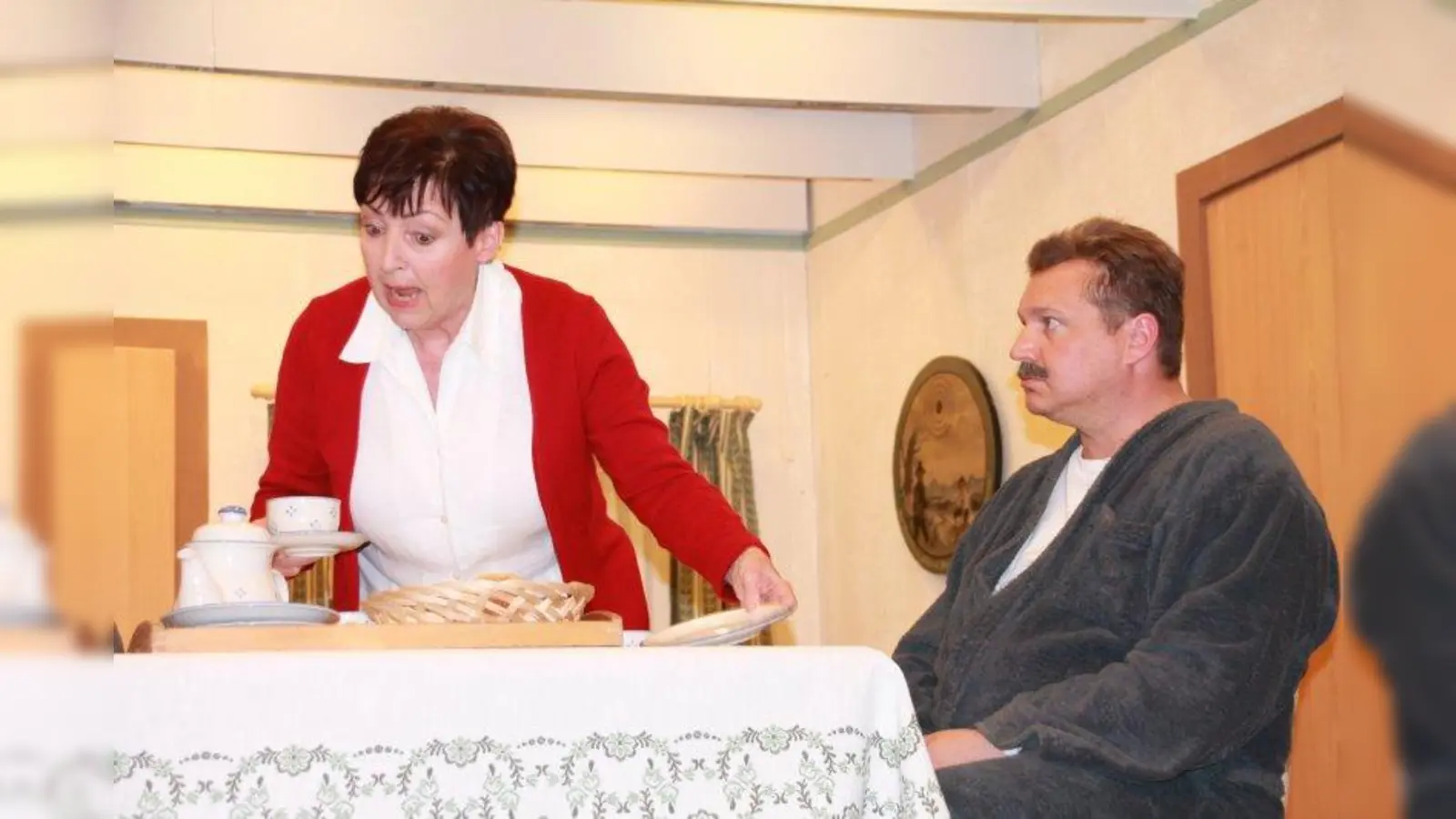 Sie sind Garanten für herzhaftes Lachen: Gabi Fischer und Florian Brenner als Ehepaar Kunigunde und August Wimmer. (Foto: bb)