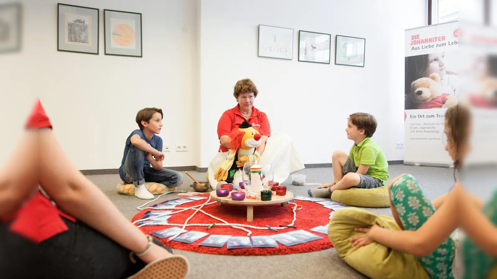 Die Johanniter bieten verschiedene Trauergruppen für Kinder an. (Foto: Johanniter/Birte Zellentin)