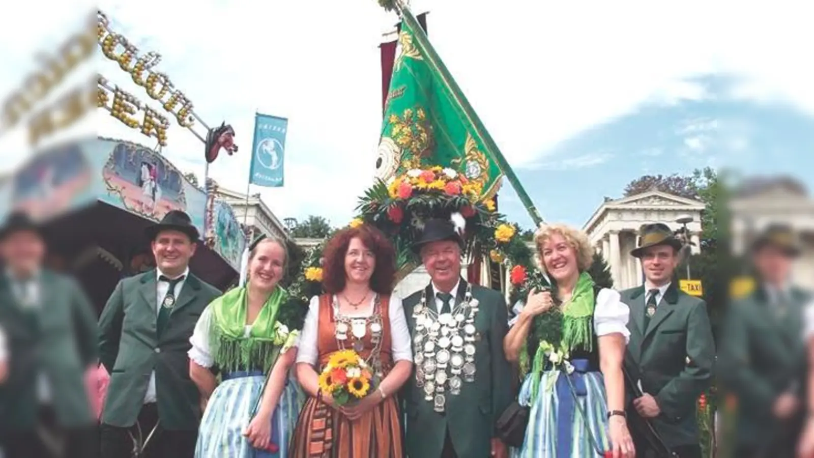 Auch die Schützengesellschaft »Frohsinn« 1884 war mit einer Abordnung beim Trachtenumzug mit von der Partie. 	 (Foto: Privat)