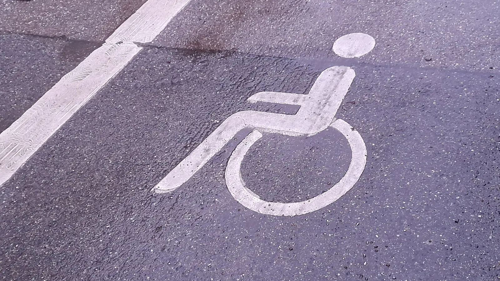 Laut Sozialreferat steigt die Zahl Pflegebedürftiger in den nächsten Jahren. Um dem Bedarf an Beratungs- und Pflegeangeboten gerecht zu werden, setzt das Sozialreferat auf den Ausbau bestehender Strukturen. (Foto: Beatrix Köber)