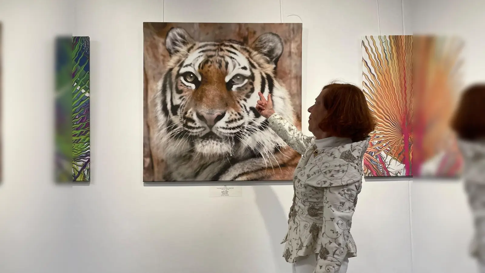 Die Künstlerin Gabriele Born stellt derzeit im Kunstforum Römerschanz ihre Fotografien aus. (Foto: Born)