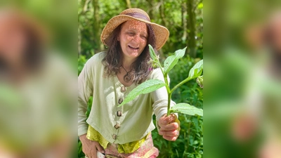 Gemeinsam mit Evelyn Lichtenwald die Natur erkunden. (Foto: KBW)