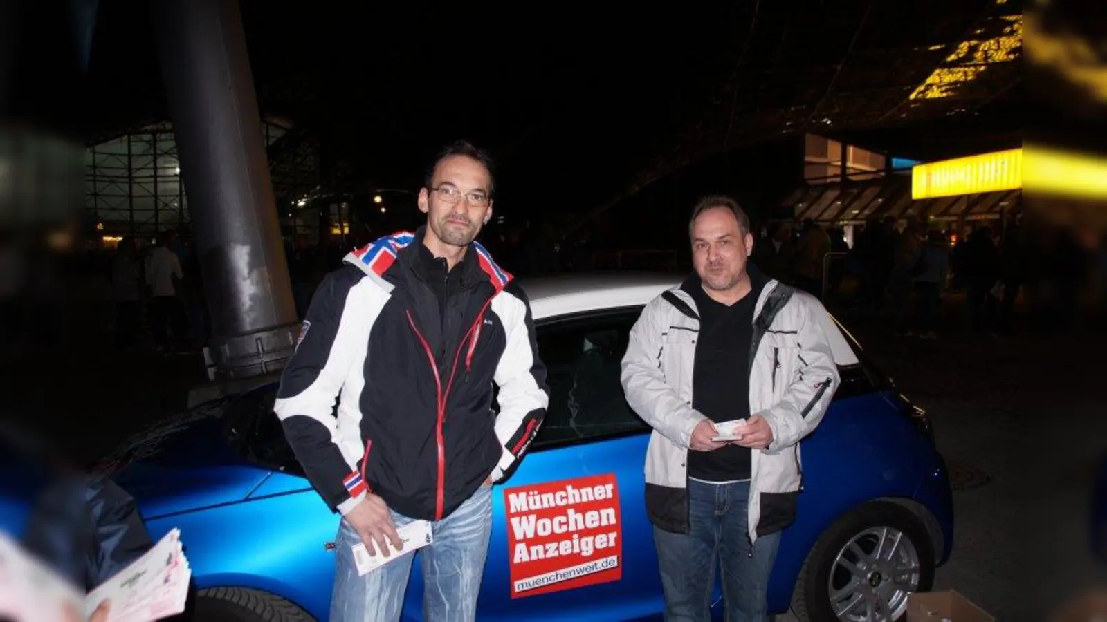 Die Zusteller waren gespannt auf das ADAC-Supercross-Event. (Foto: jw)