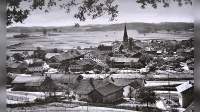 Das einstige Bauerndorf Aßling in der Zeit um 1937.  (Foto: VA)