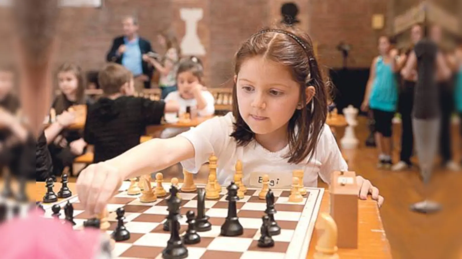 Schach ist eine geniale Mischung aus einfachen Regeln und komplexer Problemlösungsstrategien und damit praktisch für die Entwicklung jedes Menschen hilfreich.  (Foto: Florian Peljak)