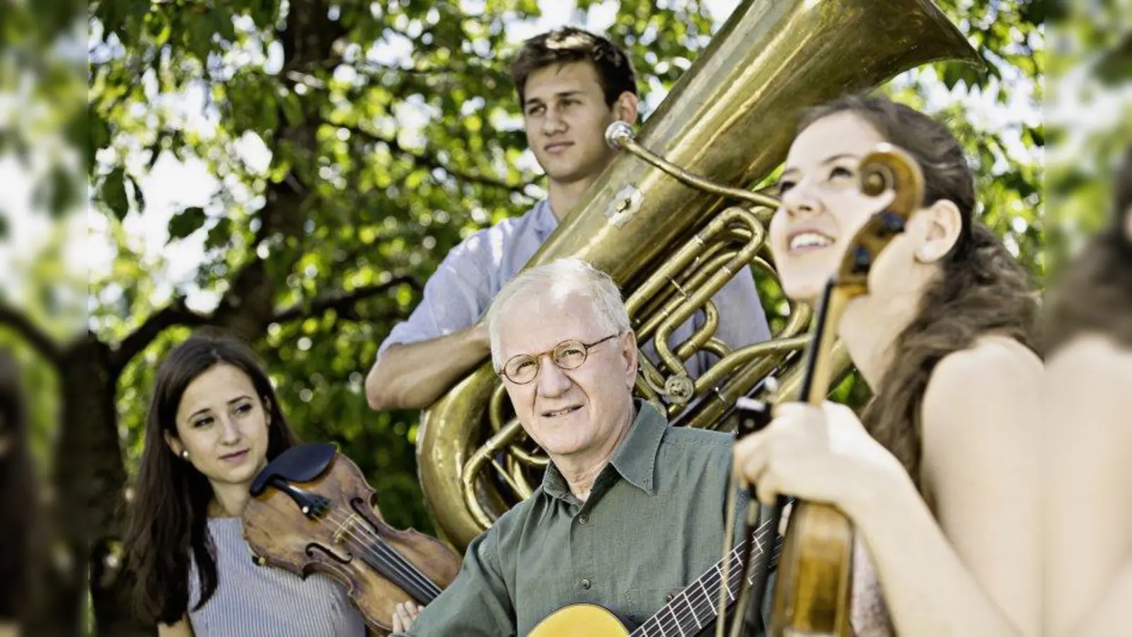 Hans Well und seine Kinder: die Wellbappn. (Foto: pi)