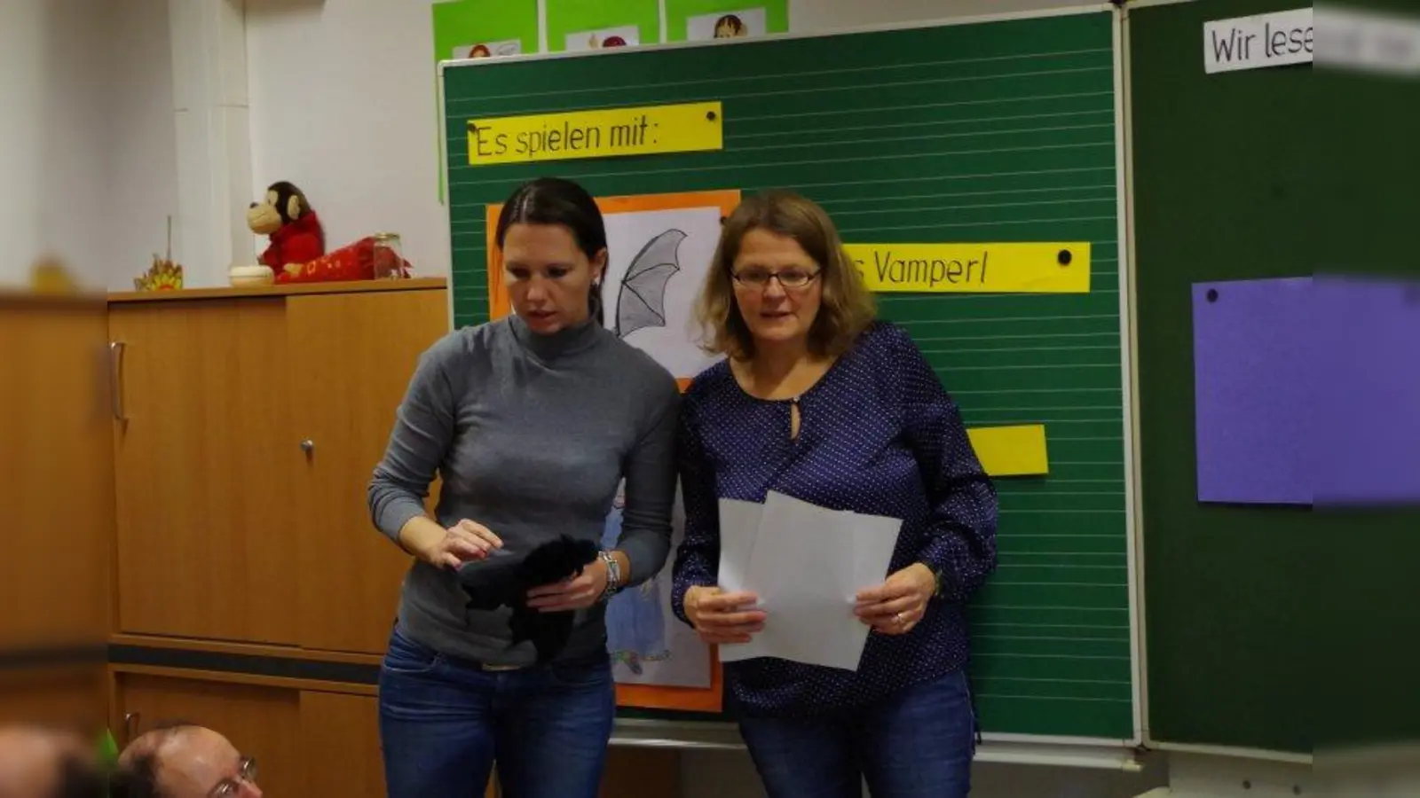 Das Team aus der Tandemklasse: Grundschullehrerin Sabina Maras (l.) und Sonderschulpädagogin Heide Froschauer. (Foto: kö)