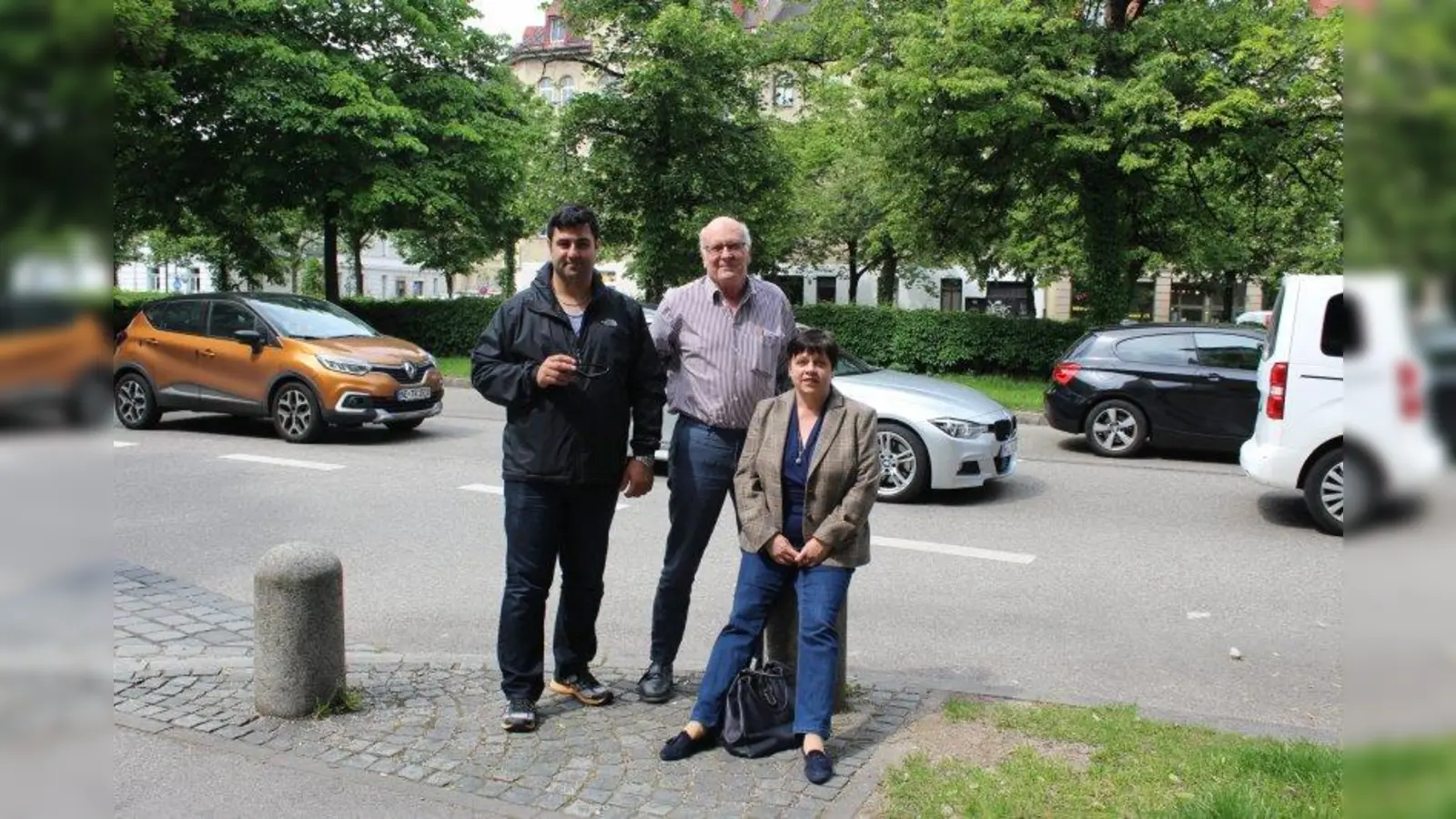 Fordern ein Ende des Stillstands bei den Planungen zum Landshuter Allee-Tunnel (von links): Nima Lirawi, Michael Lotterschmid und Susanne Mayer, die Sprecher der Bürgerinitiative „Pro Landshuter Allee Tunnel”. (Foto: sb)