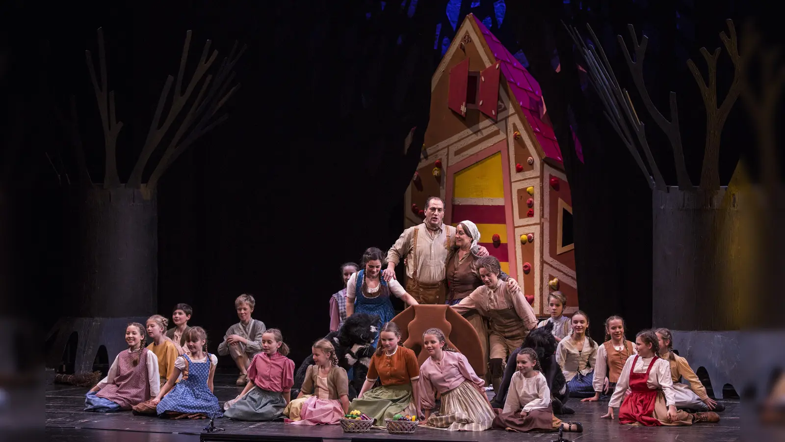Die Märchenoper „Hänsel und Gretel” wird am 2. Weihnachtsfeiertag gespielt. (Foto: FLTB)