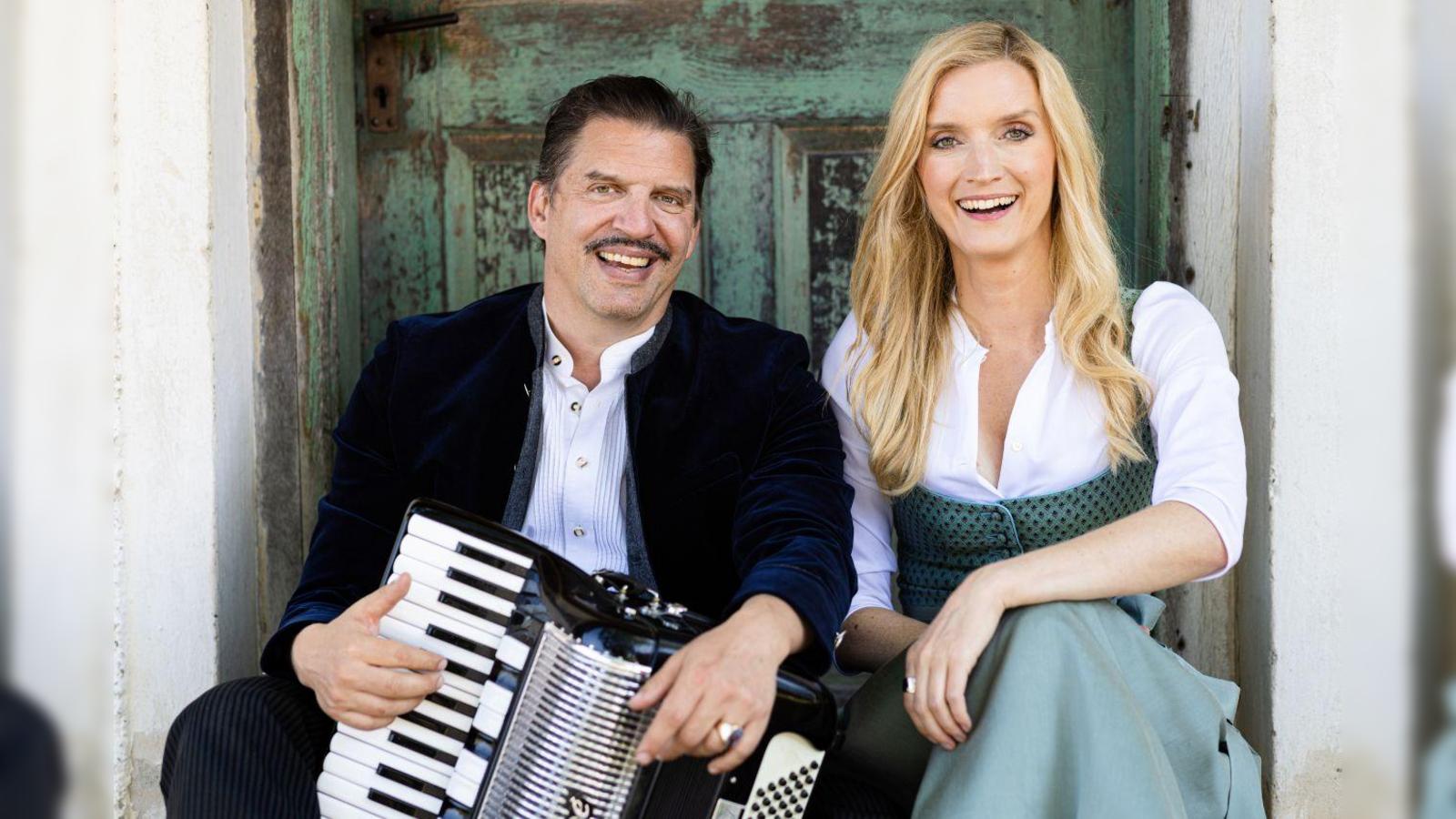 Amelie-Diana-und-Andreas-Bittl-erz-hlen-A-Weihnachtsgschicht-