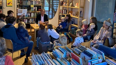 Am 15. November liest Oberbürgermeister Andreas Haas wieder in der Bücherei St. Martin. (Foto: Isolde Kirchner-Weiß)