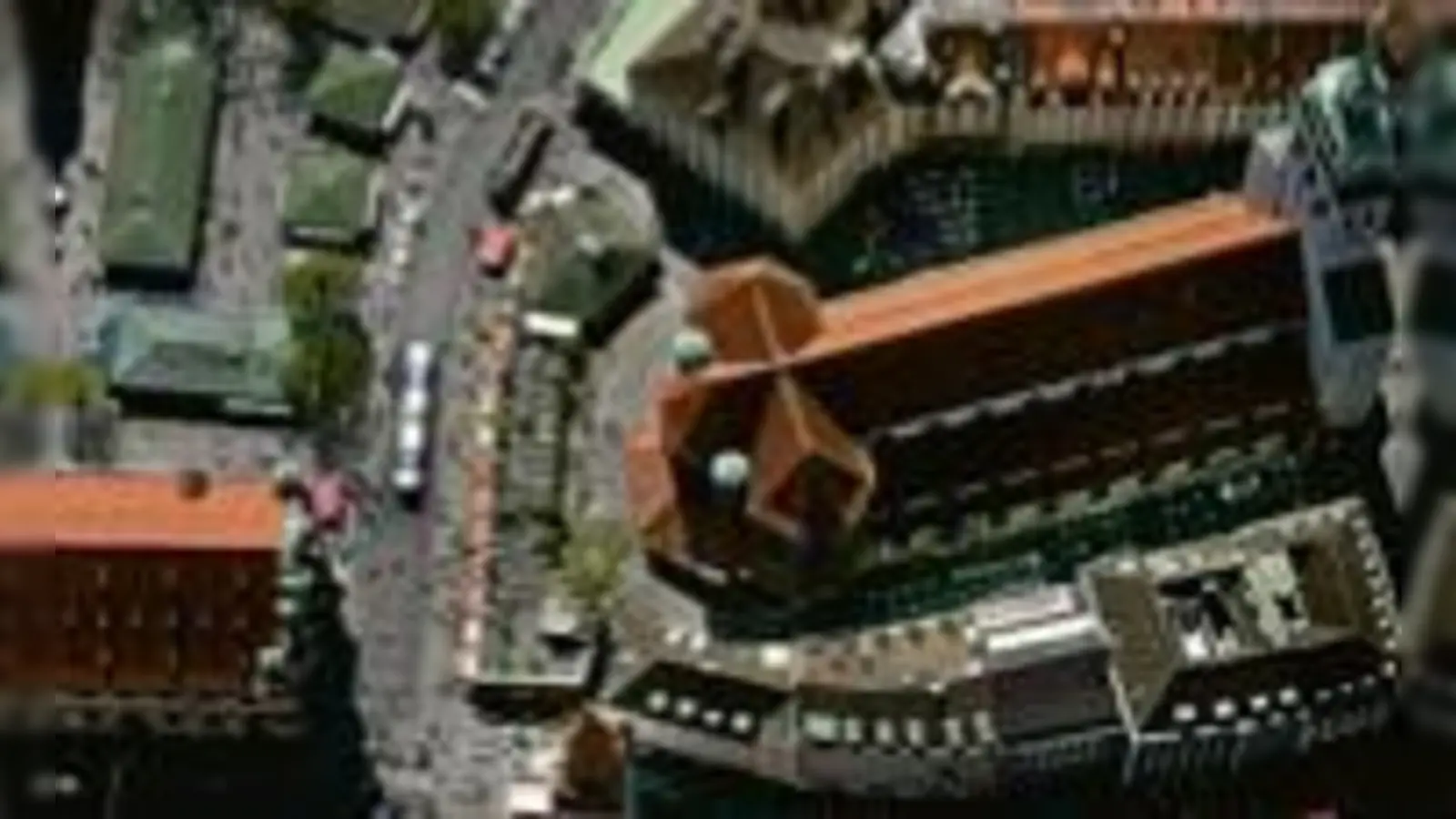 Das tägliche Treiben auf dem Viktualienmarkt einmal anders: Herbert Stolz fotografiert München aus der Vogelperspektive.  (F: VA)