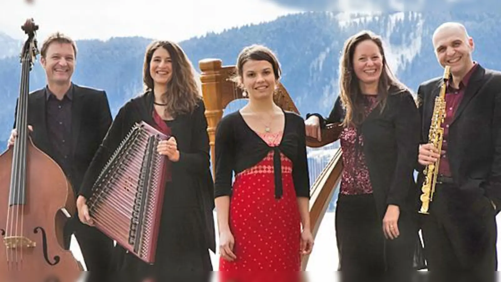 Die Münchner Saitentratzer stehen am 4. Dezember mit Zauber der Weihnacht auf Gut Sonnenhausen auf der Bühne.	 (Foto: VA)