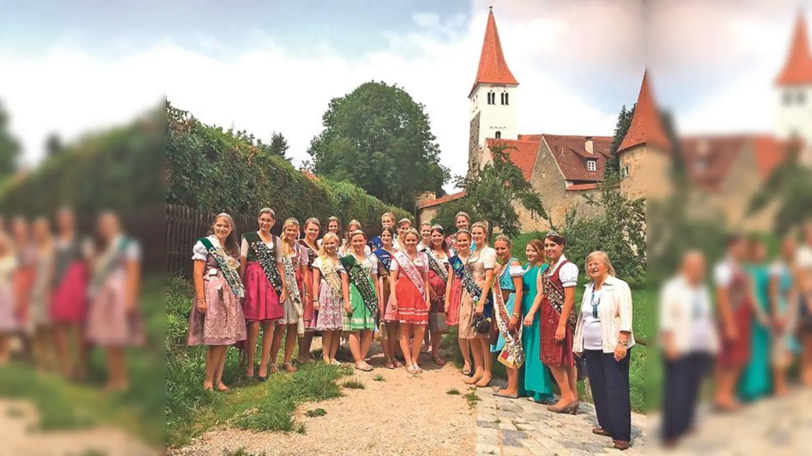 Insgesamt 17 Königinnen sind am Samstag auf das Poinger Volksfest eingeladen. 	 (Foto: Oliver Gross, Kulturkreis Poing)