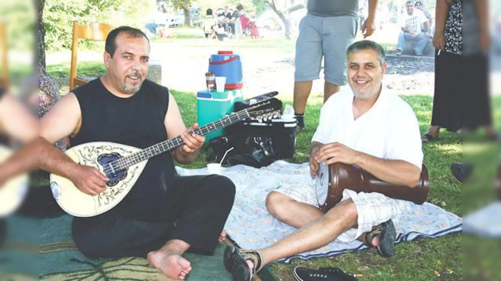 Die Grillzone auf dem Goldschmiedplatz im Hasenbergl ist ein beliebter Treff für die Bewohner des Stadtteils. Doch das ist nicht jedem recht.	 (Foto: W. Schmidt)