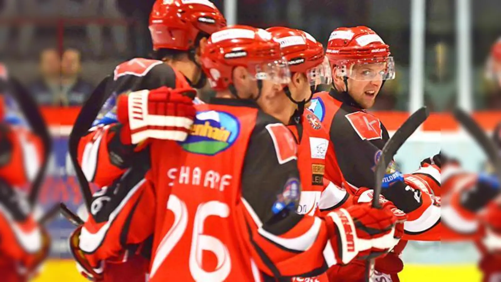 Acker  (Foto: Das eigene Tor wird mit viel mehr Verbissenheit und Einsatzbereitschaft verteidigt.  	smg/Nicky Alexander)