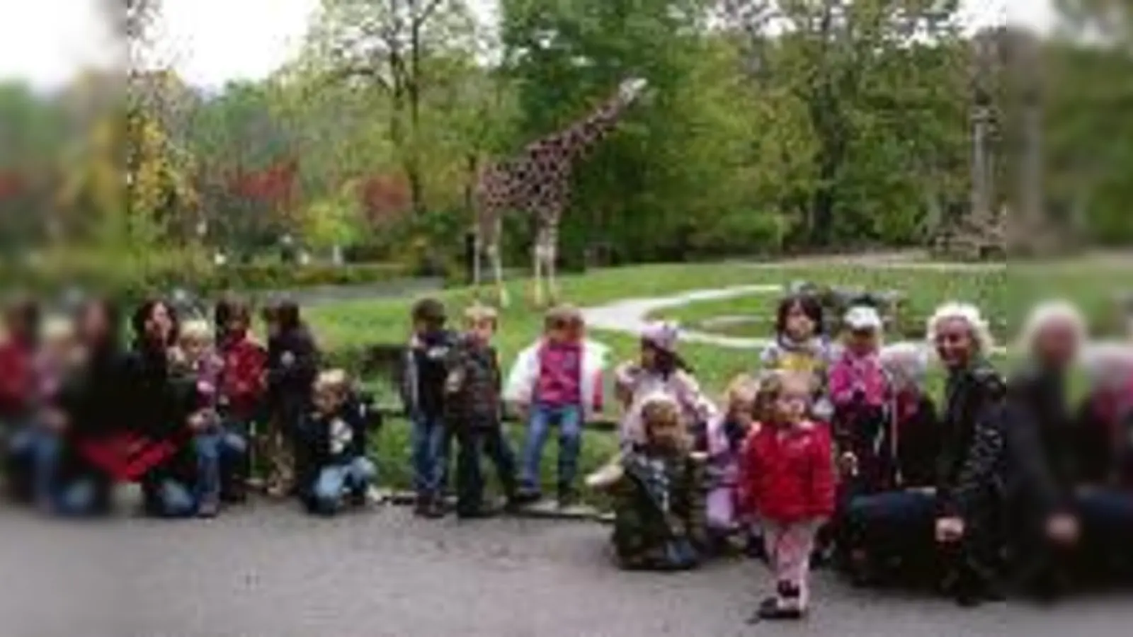 Die »Kiefernzwergerl« freuen sich schon auf neue Freunde in ihrem Kindergarten.	 (Foto: Kiefernzwergerl)