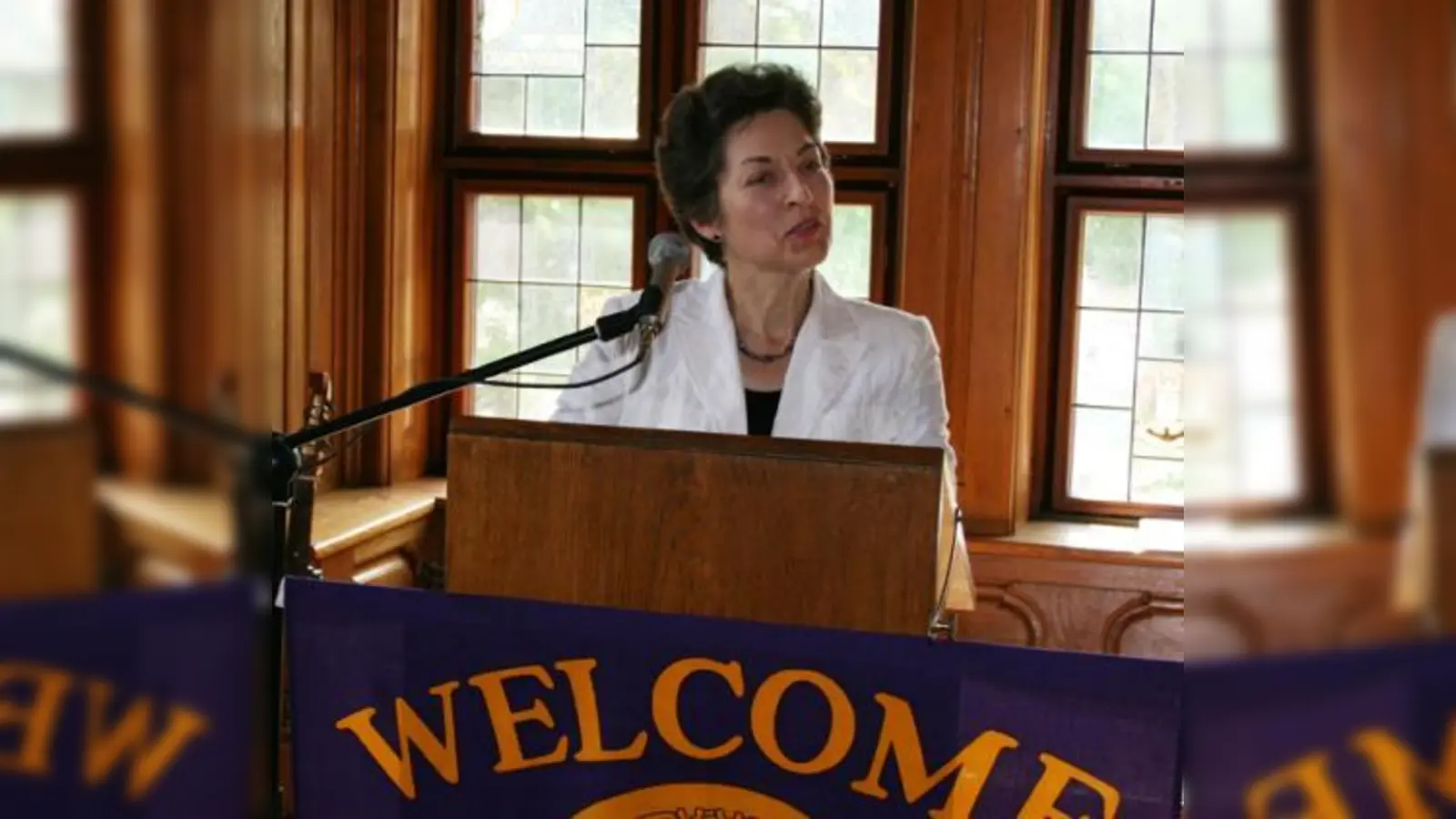 Elfriede Ohrnberger, Leitende Ministerialrätin im Bayerischen Staatsministerium für Unterricht und Kultus, sprach die Festansprache bei der Preisverleihung. (Foto: Helmar Klier)