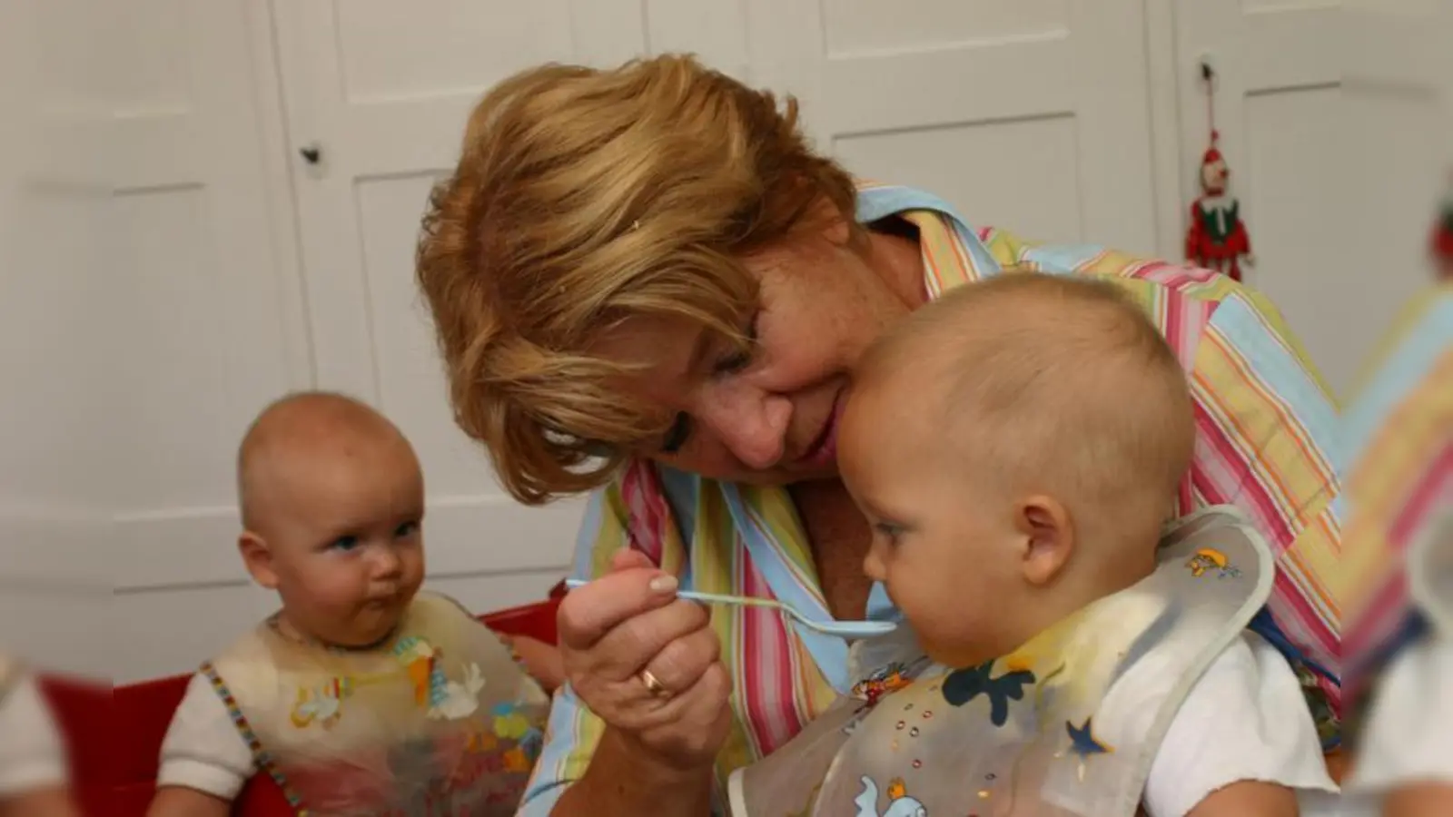Die ehrenamtliche „wellcome”-Mitarbeiterin unterstützt junge Familien nach der Geburt. (Foto: pi)