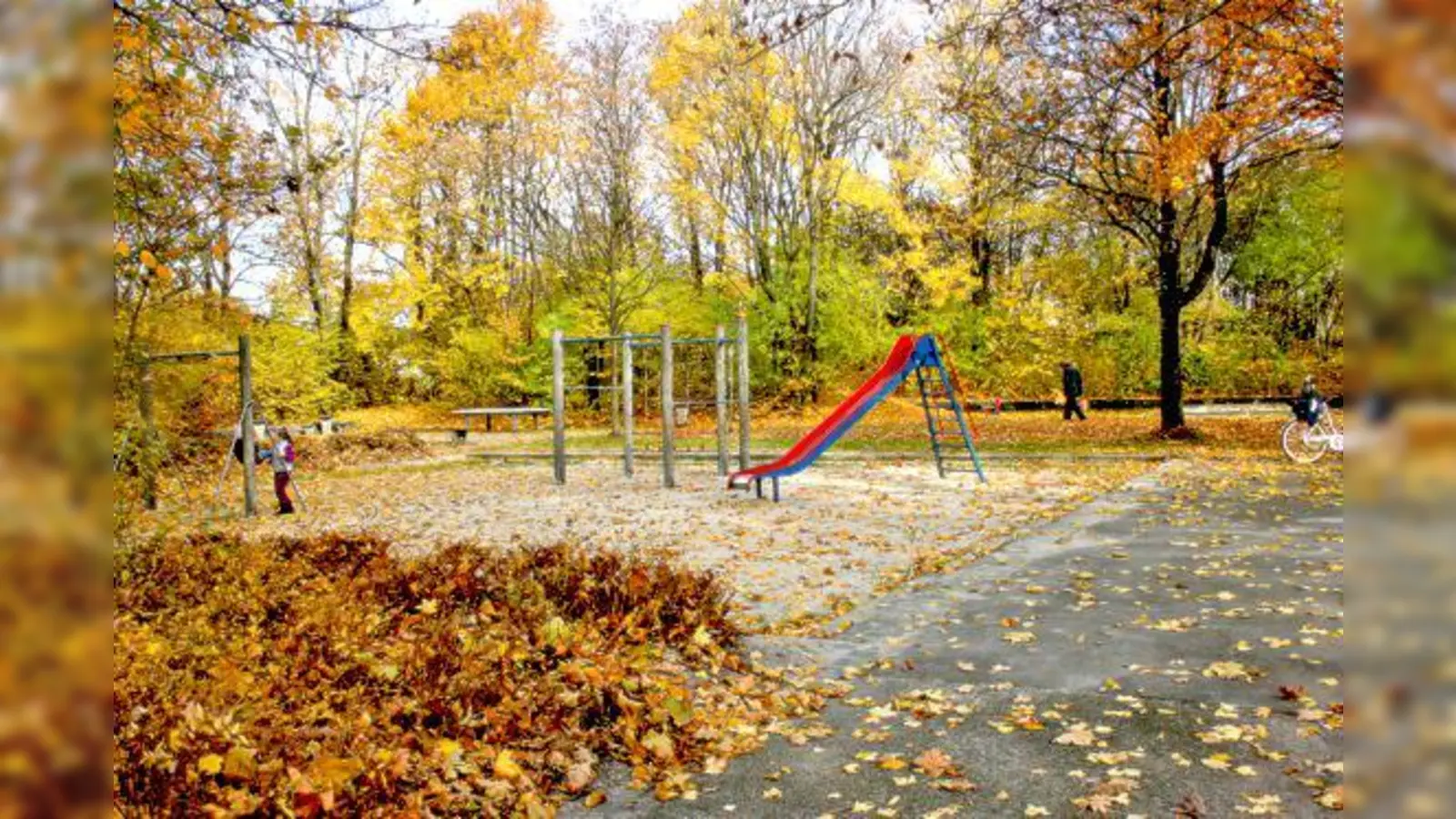 Mit den Bauarbeiten auf dem Spielplatz an der Toni-Pfülf-Straße wird voraussichtlich erst in knapp einem Jahr begonnen. 	 (Foto: ws)