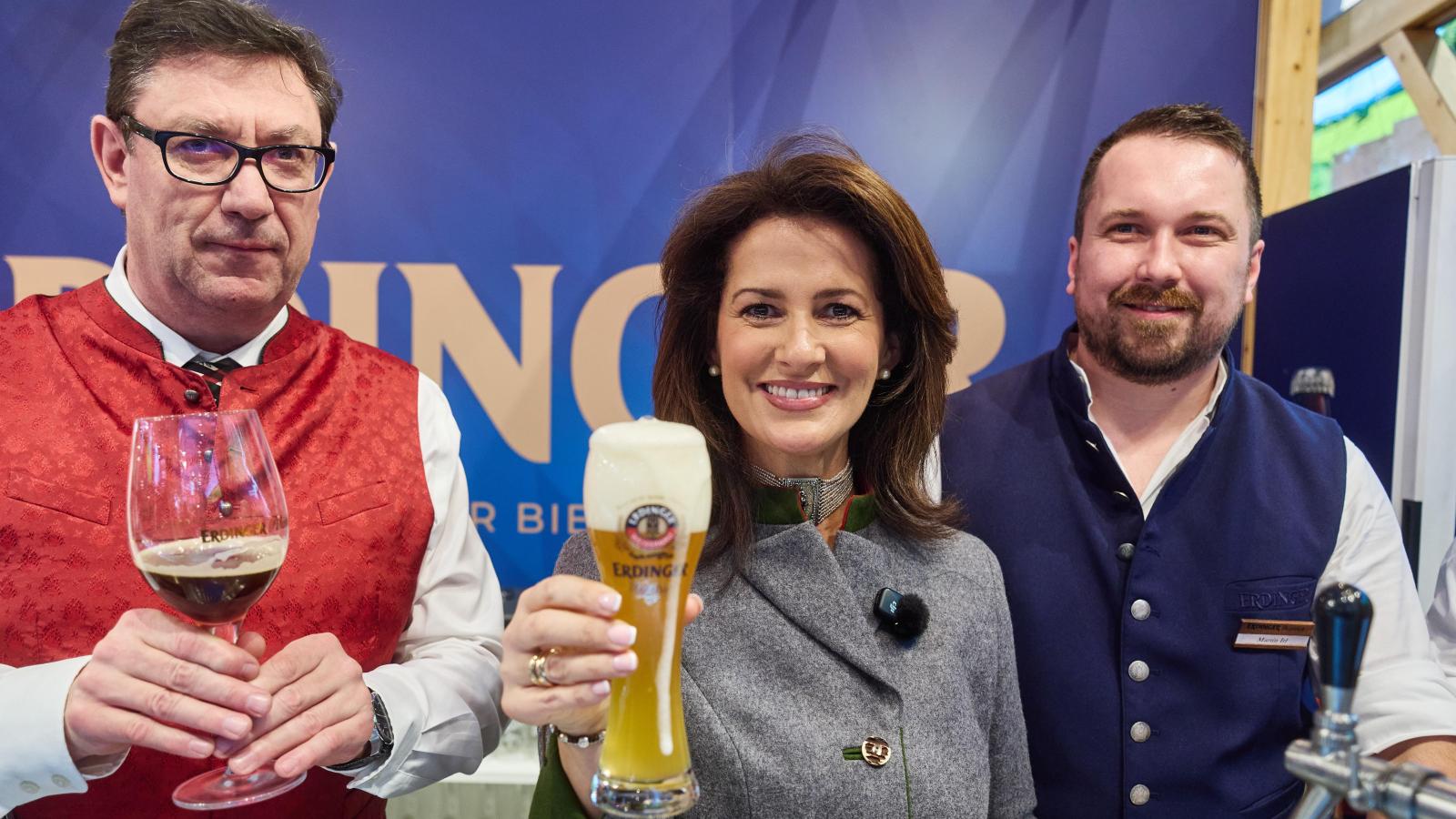 Landkreis-Erding-bringt-Bayern-nach-Berlin