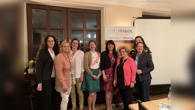 Die Frauen-Union im Landkreis Ebersberg hat ihren neuen Vorstand gewählt. (Foto: FU)