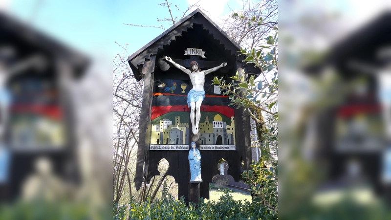 Das „Schmidkreuz“ in Pöring. (Foto: VA)