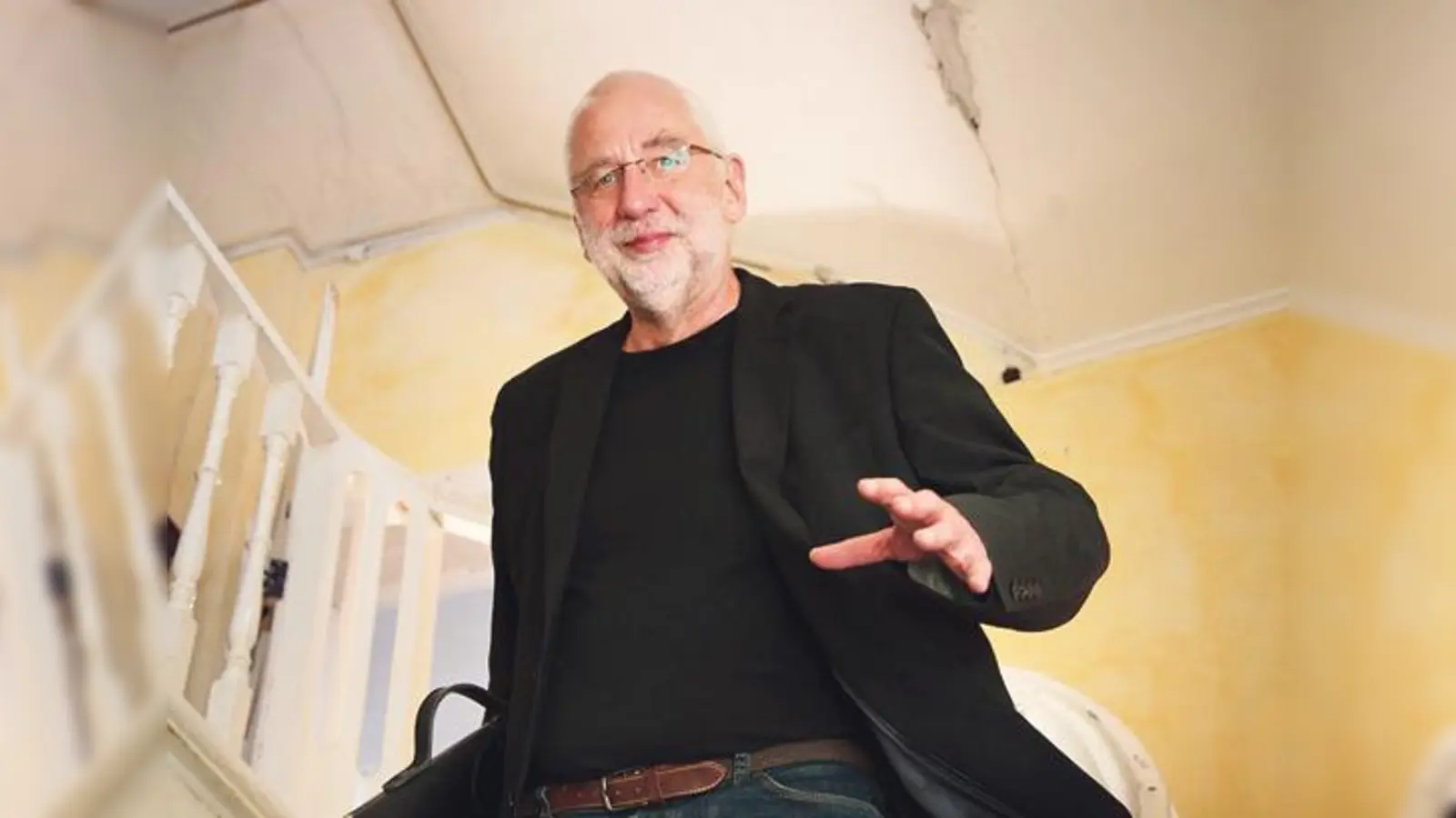 Stellt den letzten Teil der Triologie vor: Han`s Klaff präsentiert die »Schul-Aufgabe«.	 (Foto: VA)