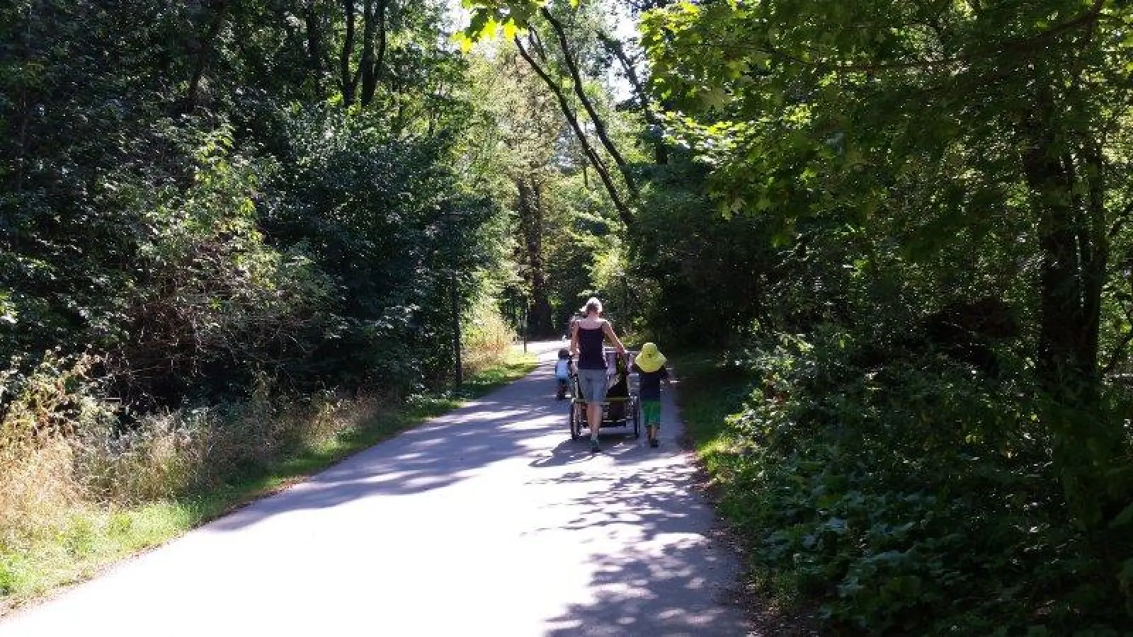 Heimat ist Natur, die man mit der Familie genießen kann. (Foto: eis)