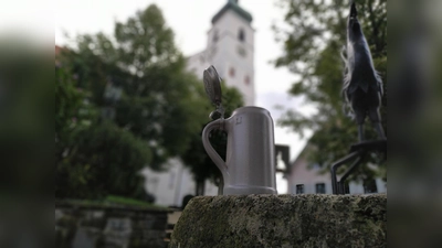Ebersberg hat alles was eine bayerische Kreisstadt braucht. Es fehlt eigentlich nur eine eigene Biermarke. Diese soll mit dem Ebersberger Schlossbräu wieder auferstehen.  (Foto: Stefan Dohl)