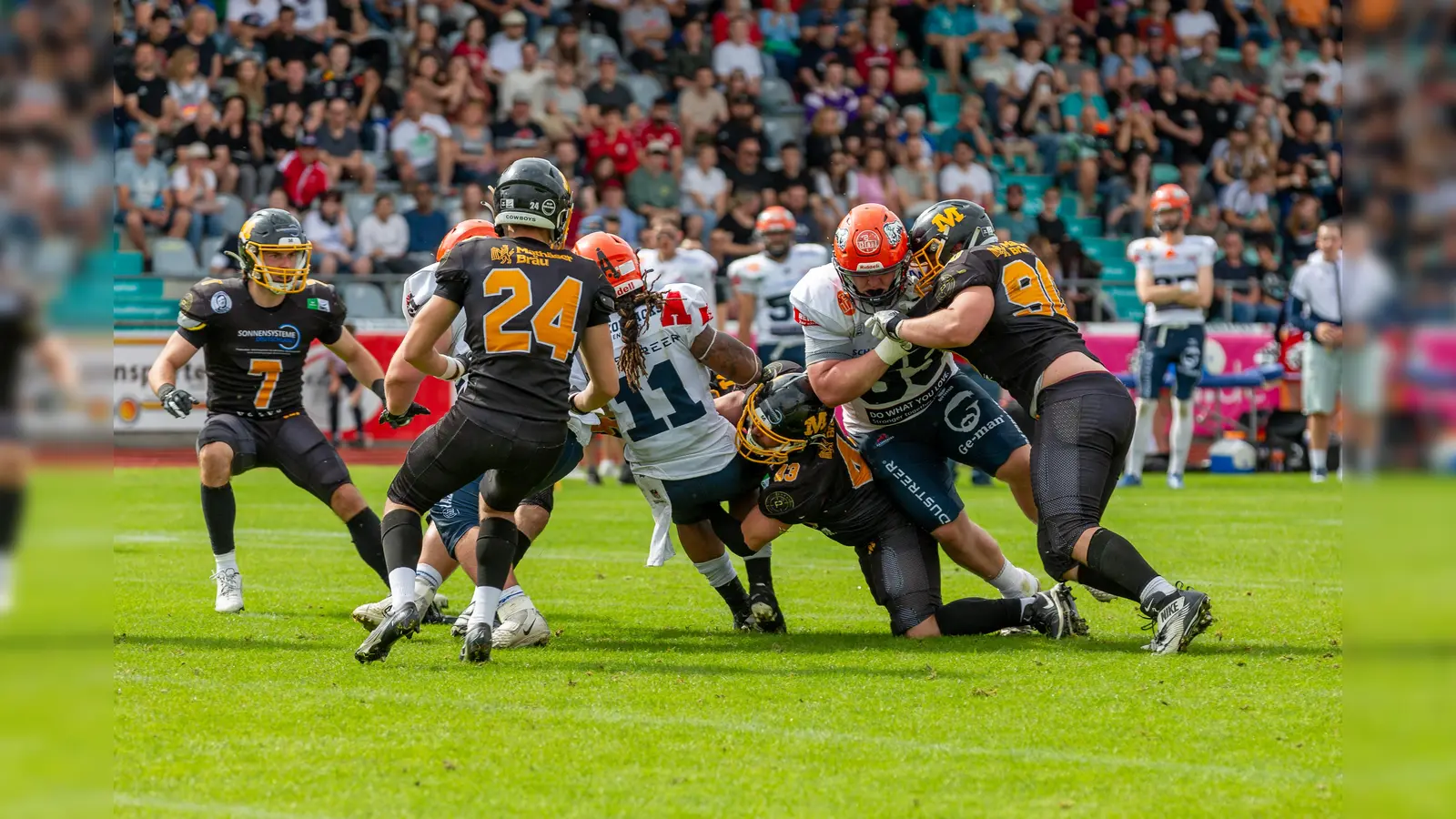 Die Munich Cowboys empfangen Ravensburg Razorbacks zu ihrem letzten Heimspiel der Saison im Dantestadion am 7. September (Kick Off 16 Uhr). (Foto: Sebastian Just)