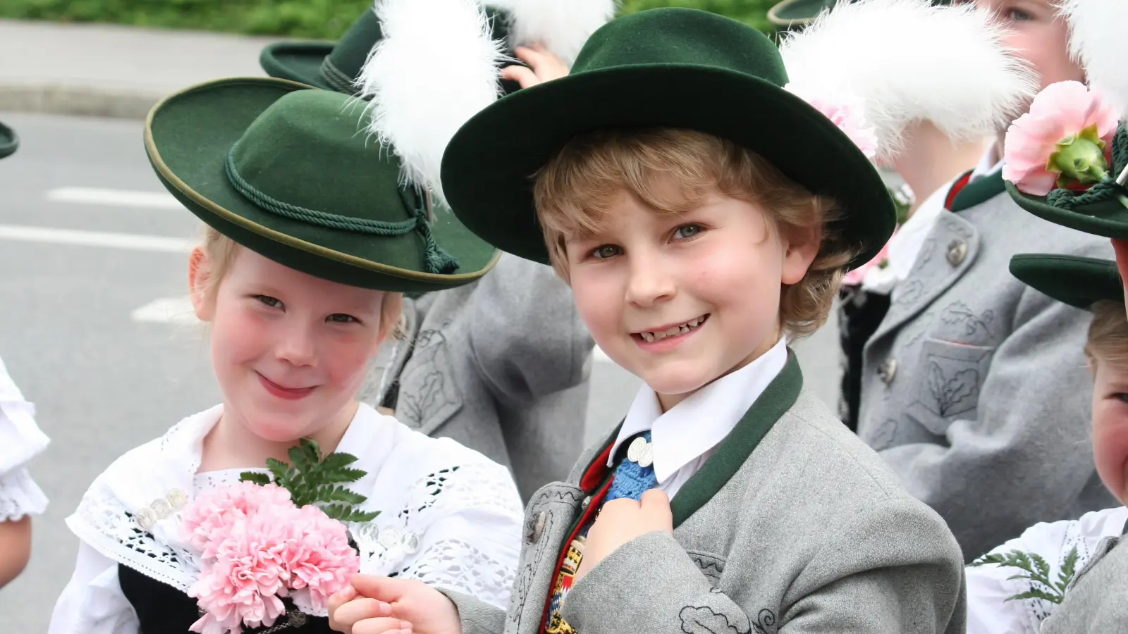 Beim Isargaufest haben alle ihre Freude: die Kleinen wie die Großen. Der Trachtenverein Riadastoana freut sich auf viele gut gelaunte Besucher! (Foto: ©  Riadastoana Feldmoching)
