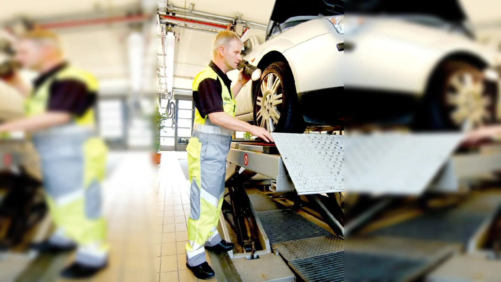 Mängeln auf der Spur: Rat und Hilfe geben auch die ADAC Techniker 	 (Foto: ADAC)