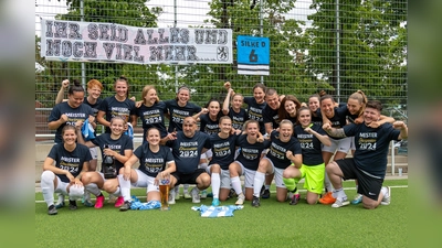 Am Ziel: Fußballerinnen des TSV 1860 München. (Foto: Anne Wild)