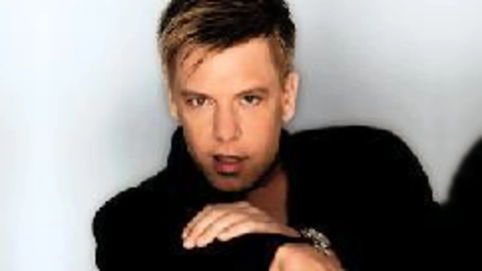 Tolle Stimme und Show: Tom Gaebel.  (Foto: VA)