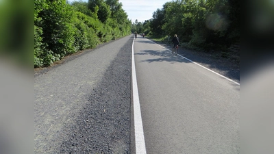 Ein Radschnellweg, wie hier an der Stadtgrenze zwischen Essen und Mülheim, könnte in der Zukunft auch vom Münchner Osten über Kirchheim und Poing nach Markt Schwaben führen. Die Bürger sollen dazu jetzt ihren Ideen mit einbringen. (Foto: Hauswirtschaft, CC BY-SA 4.0)