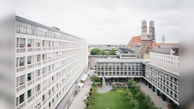 ﻿﻿Innenhof der Maxburg 2019, (Foto: © Designbuero Josef Grillmeier Munich)