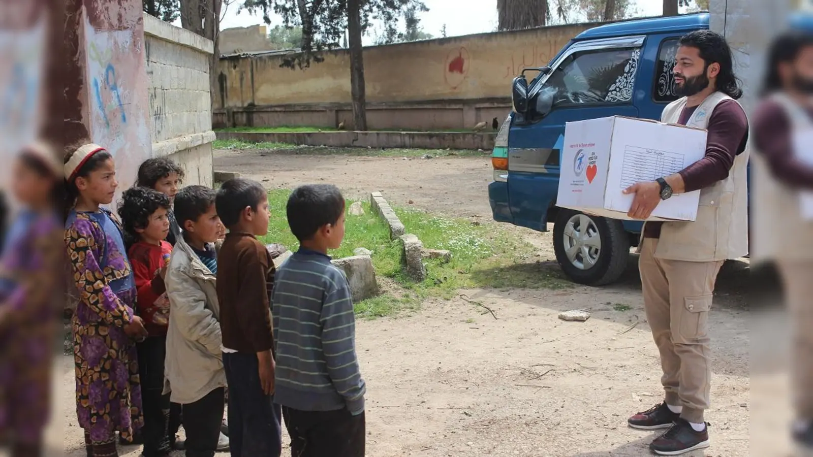 Durch die jahrelange Arbeit konnte kids to life ein Netzwerk mit logistischen Möglichkeiten und Kontakten in Syrien und der Türkei auf- und ausbauen. (Foto: kids to life)