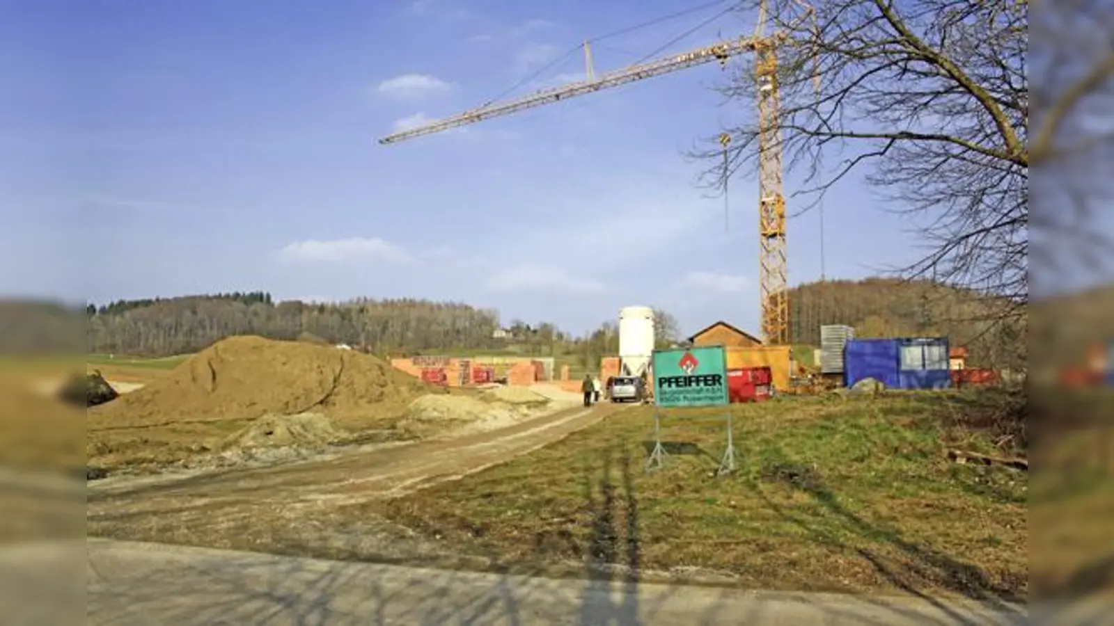 Was entsteht nach sechs Jahren neben dem Bauhof? Das neue Sportzentrum des WSV Glonn. 	 (Foto: privat)