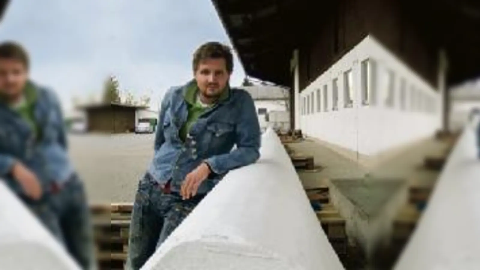 Andreas Vogel hat letztes Jahr den Eicherloher Maibaum geklaut  und wird daher heuer das eigene Ismaninger Stangerl nicht aus den Augen  (lassen.Foto: ras)