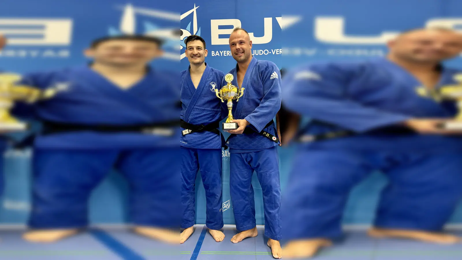 Der Pokal für Robert Buendowski und Valentin Larasser von der Kampfgemeinschaft Aibling-Grafing. (Foto: Judo Team Bad Aibling)