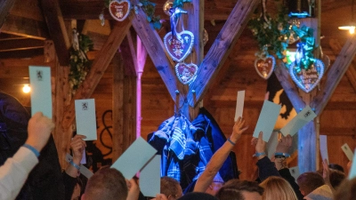 Stehen vor ihres Jahresversammlung: Fußballer des TSV 1860 München. (Foto: Anne Wild)