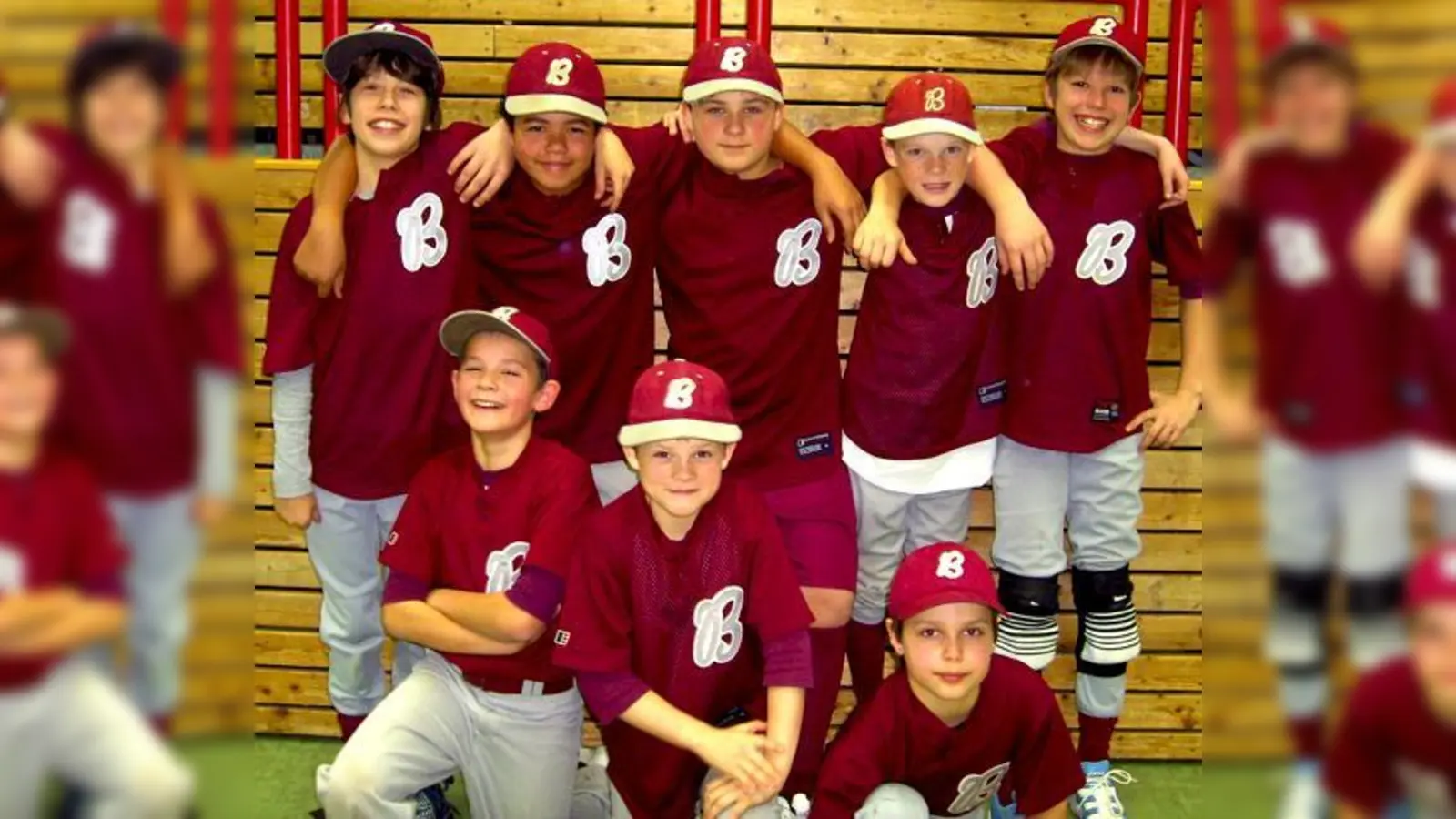 Die Schülermannschaft der Baldham Boars sahnte bei ihrer ersten Teilnahme an einem Hallenturnier gleich gewaltig ab: Sie wurde Deutscher Hallenmeister.	 (Foto: Baldham Boars)