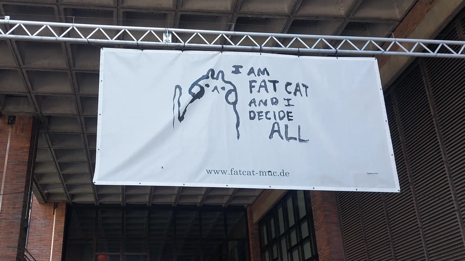 Unter dem Namen „FAT CAT” nutzen über 200 Mieter aus der Münchner Kulturszene die Räumlichkeiten des Gasteig - aber nur noch bis Ende September 2026. (Foto: bas)