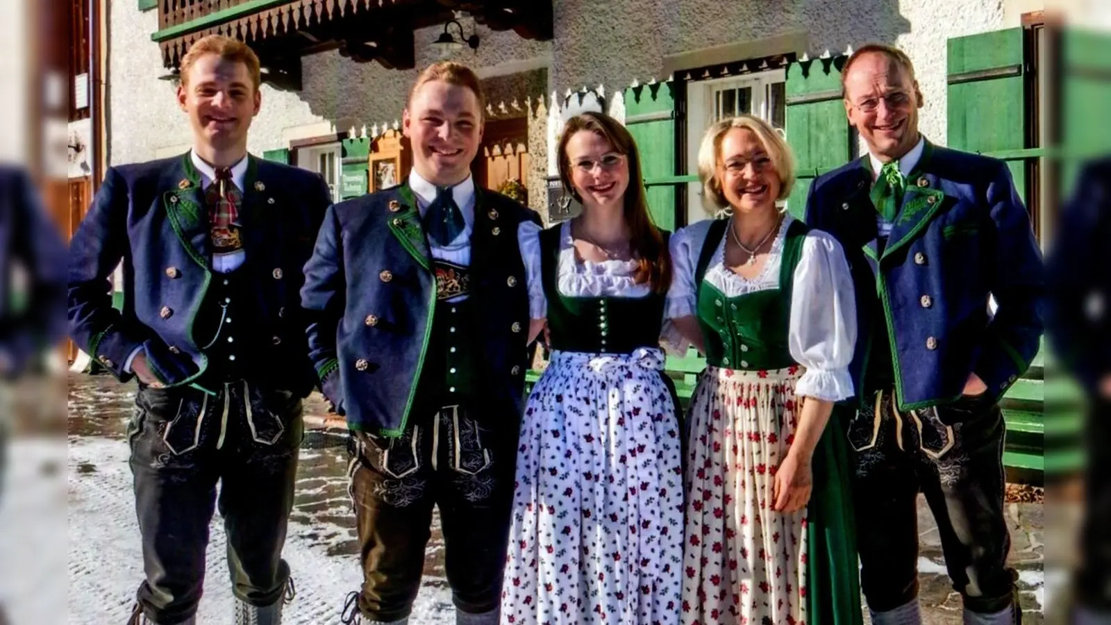 Die musikalische Familie Hillebrand freut sich auf viele Gäste beim Musikantenstammtisch. (Foto: Straußdorf)