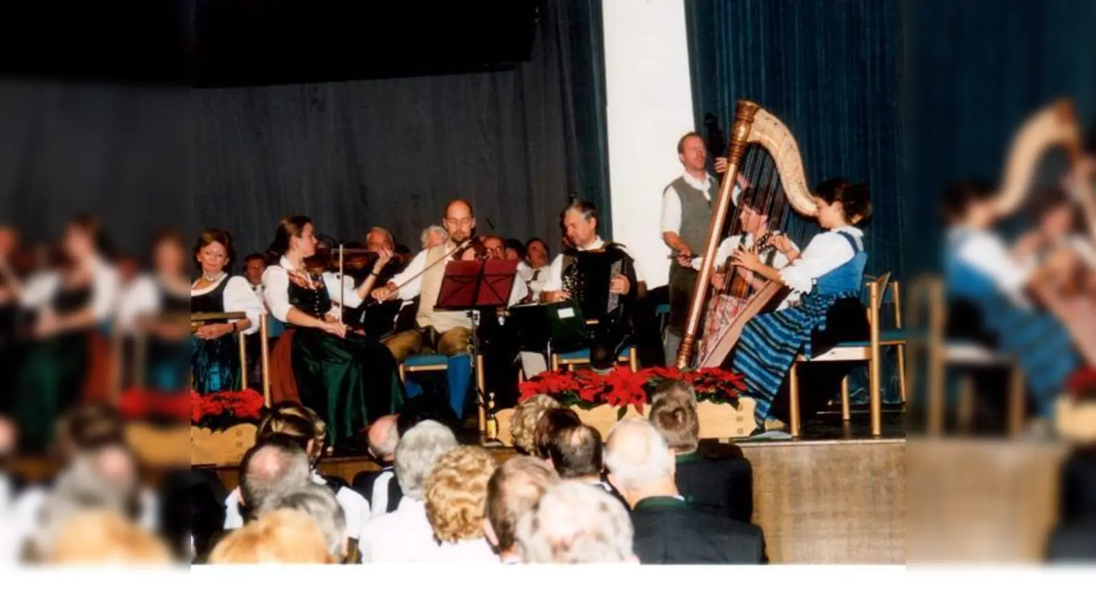 Auch die Elstätzinger Geigenmusi wird in Ismaning adventliche Stimmung verbreiten.	 (Foto: VA)