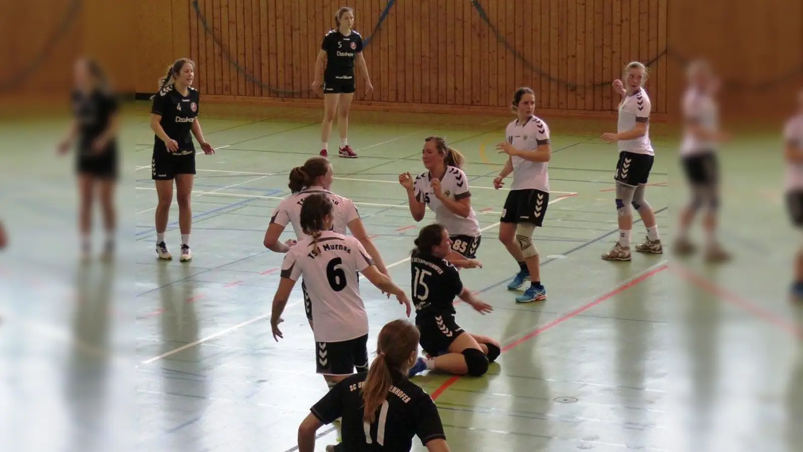 Gegen Murnau spielten sich die Handballerinnen des SCUG regelrecht in Rage und ließen ihren Gegnerinnen keine Chance. (Foto: SCUG)