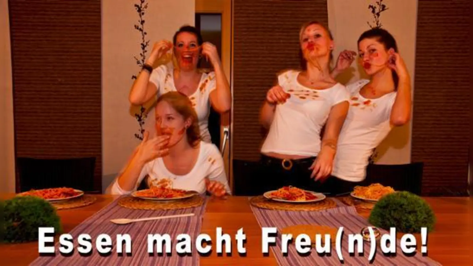 Bei dem bayernweiten Plakatwettbewerb Schlankheitswahn? Ist doch krank holte die Staatliche Fachoberschule Erding den 1. Platz. 	 (Foto: VA)