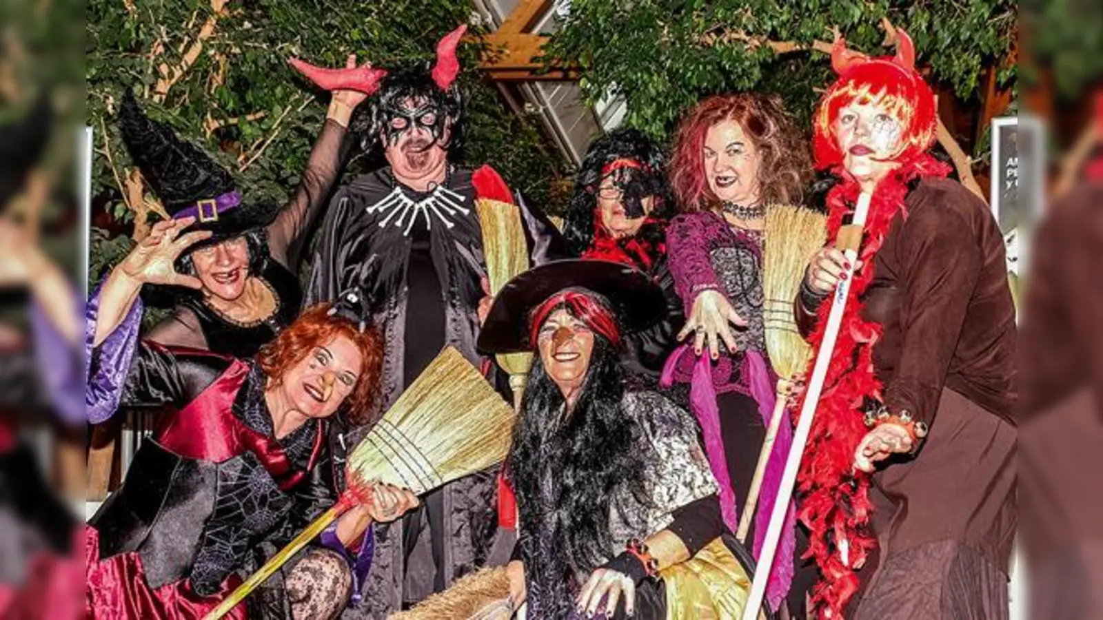 Die »Hexen« vom Haus der Senioren. 	 (Foto: Gabi Lenze)